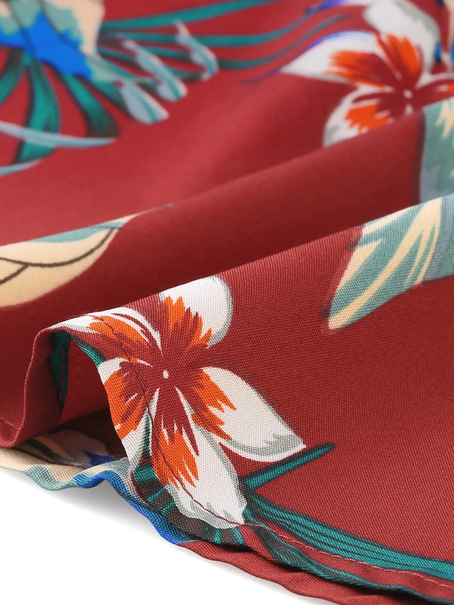 2PCS Tropical Hawaiian Twist Front Top and Ruched Front Maxi Skirt Set sold by Allegra K product image thumbnail 4