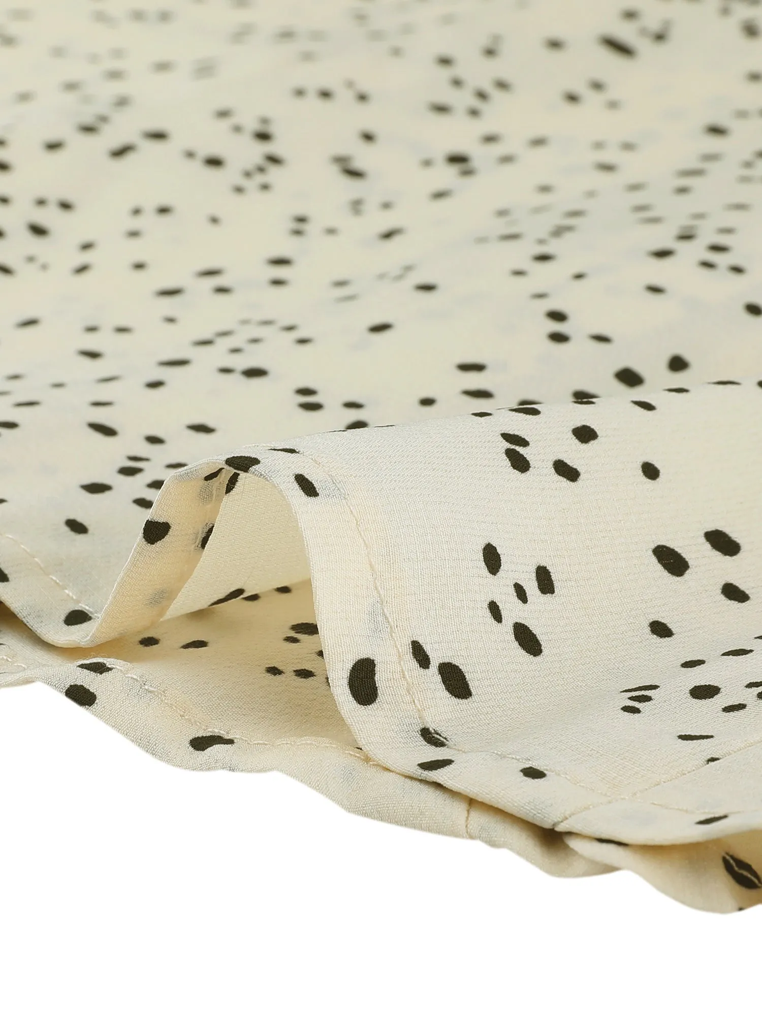 Peter Pan Collar Dots Bow Tie Neck Puff Sleeve Button Blouse sold by Allegra K product image thumbnail 5