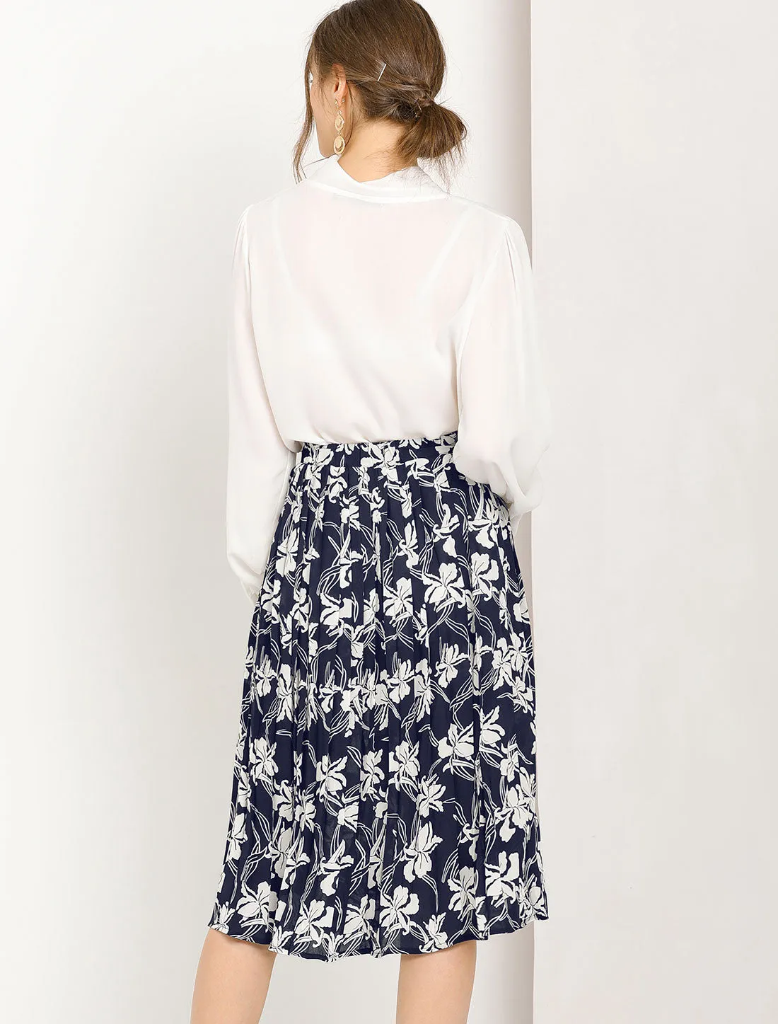 Office Work Floral Print Elastic Waist Pleated Flare Midi Skirt sold by Allegra K product image thumbnail 4