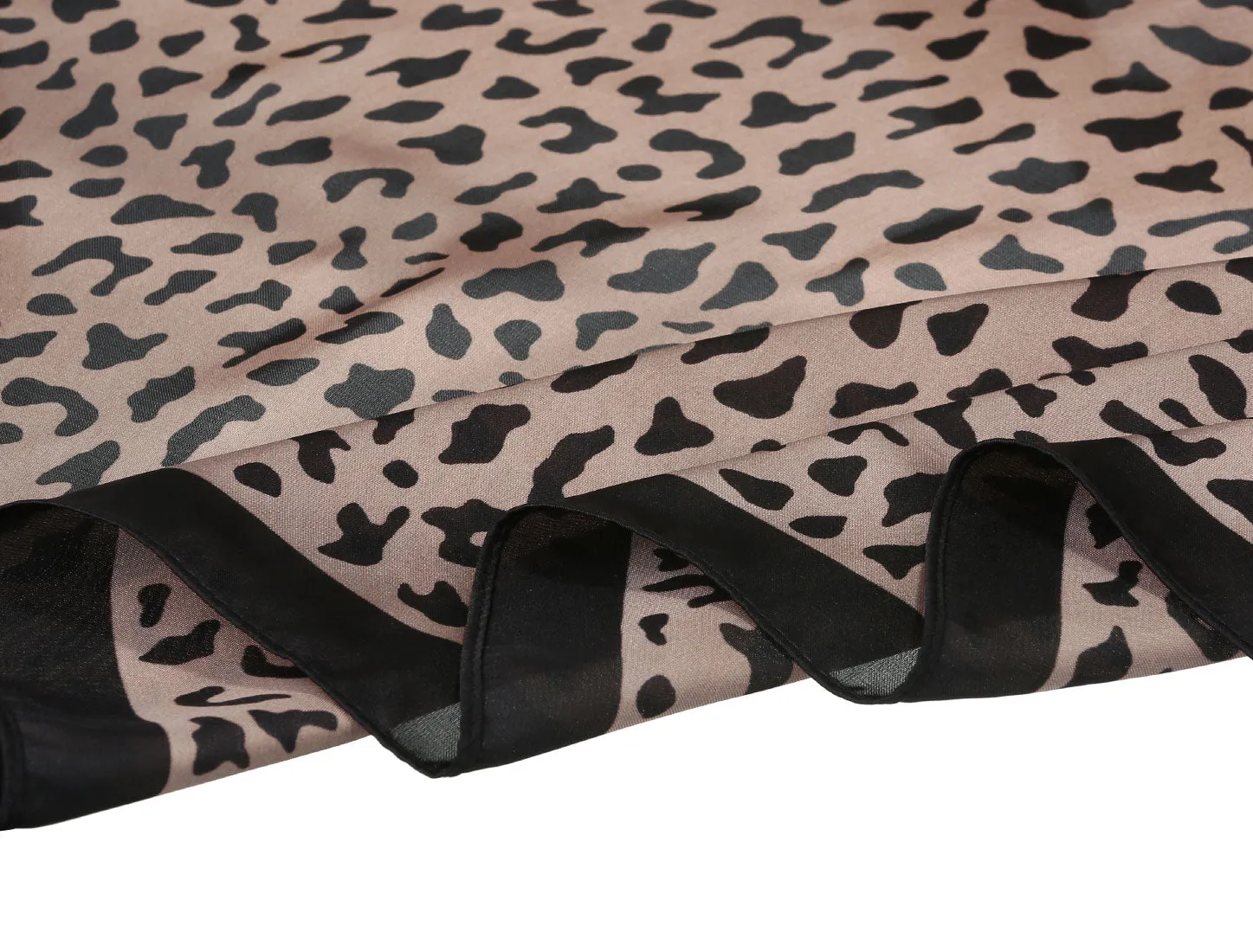 70cm Animal Leopard Print Silk Square Scarf Kerchief Bandana sold by Allegra K product image thumbnail 5