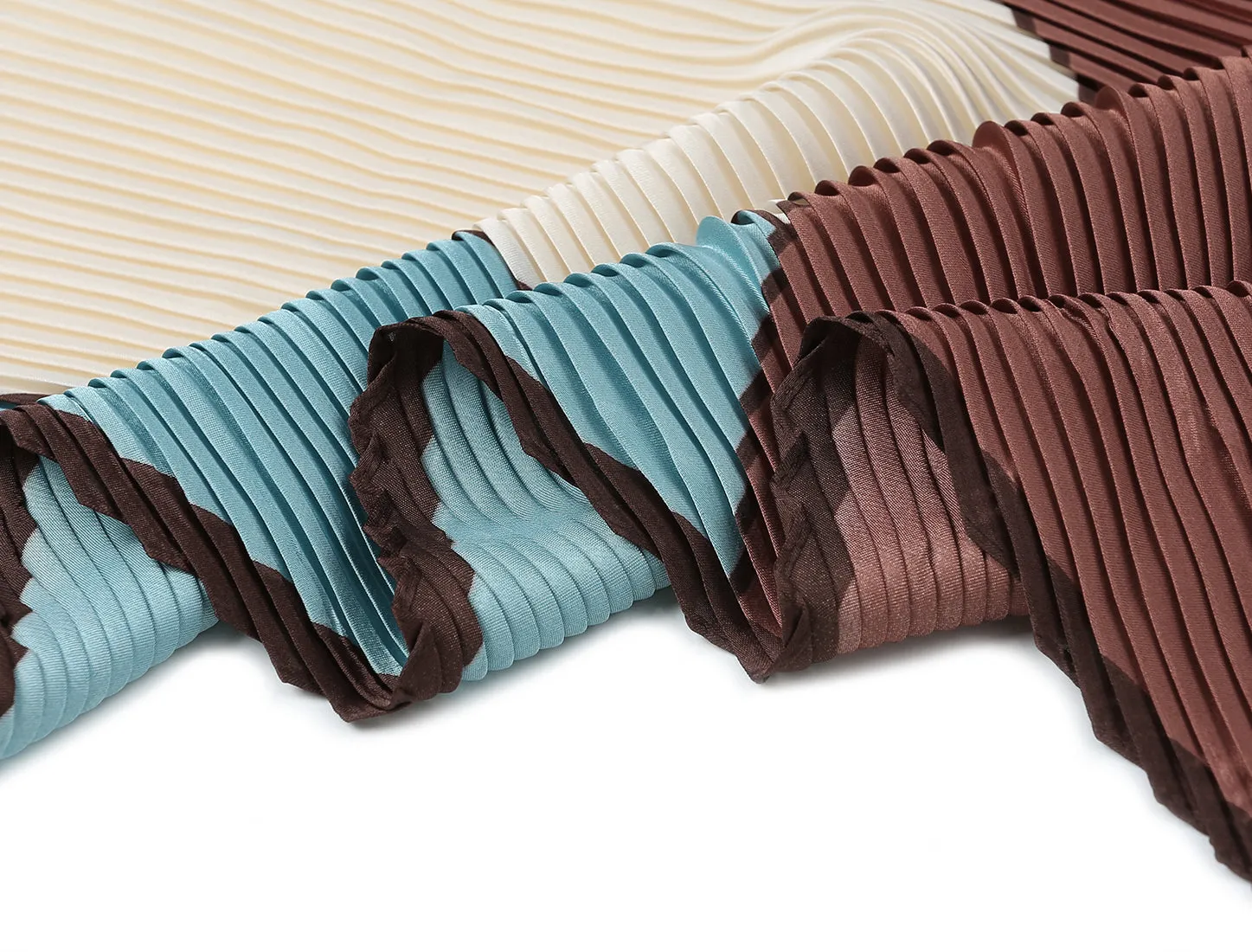 Pleated Contrast Color Block Rhombus Neck Scarf Neckerchief Bandana sold by Allegra K product image thumbnail 4