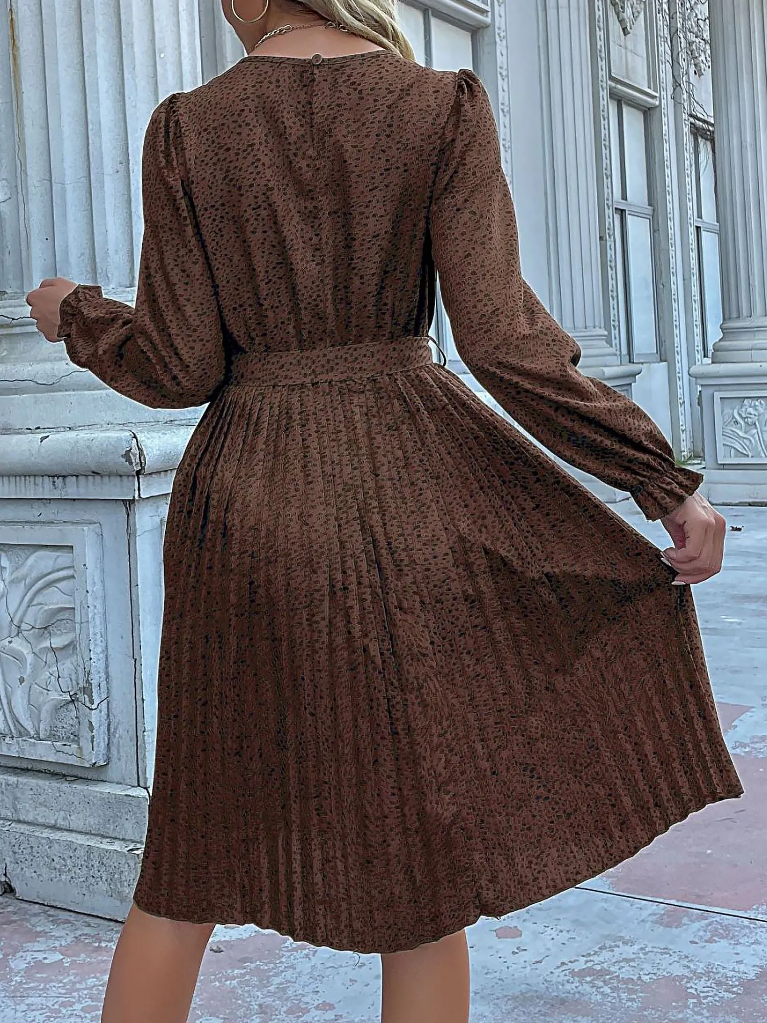 Round Neck Long Sleeve Lace-Up Leopard Pleated Midi Dress sold by Allegra K product image thumbnail 5