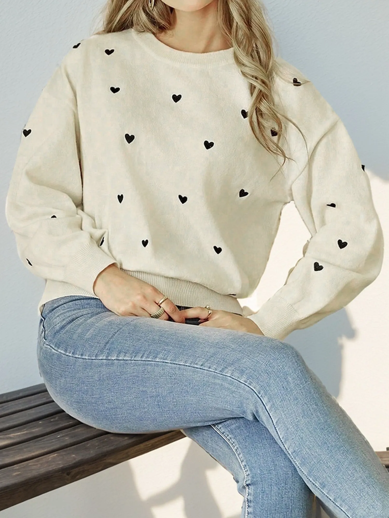 Heart Print Long Sleeves Round Neck Knitted Sweater sold by Allegra K product image thumbnail 5