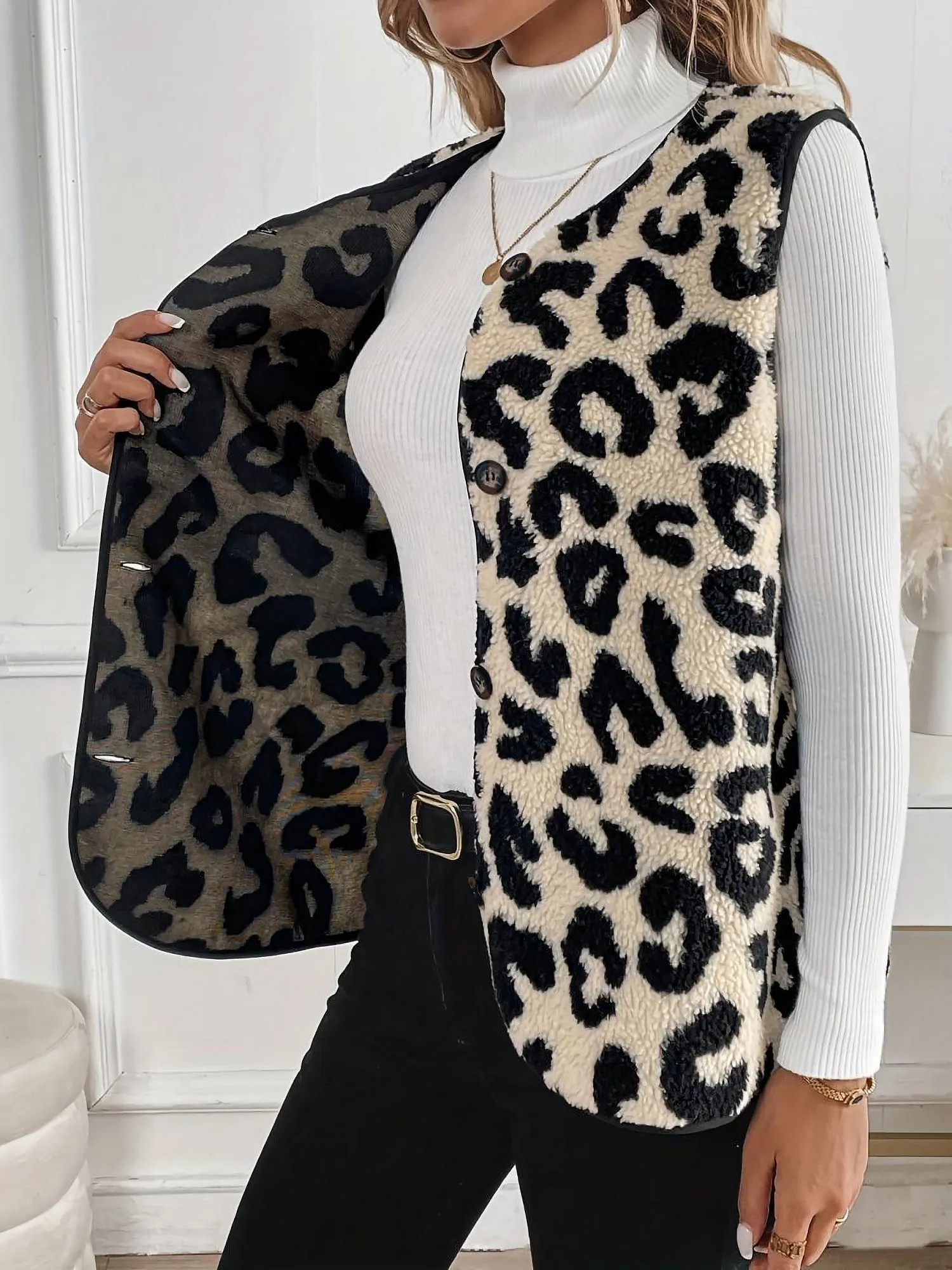 Leopard Print Front Button Sleeveless Pile Vest sold by Allegra K product image thumbnail 5