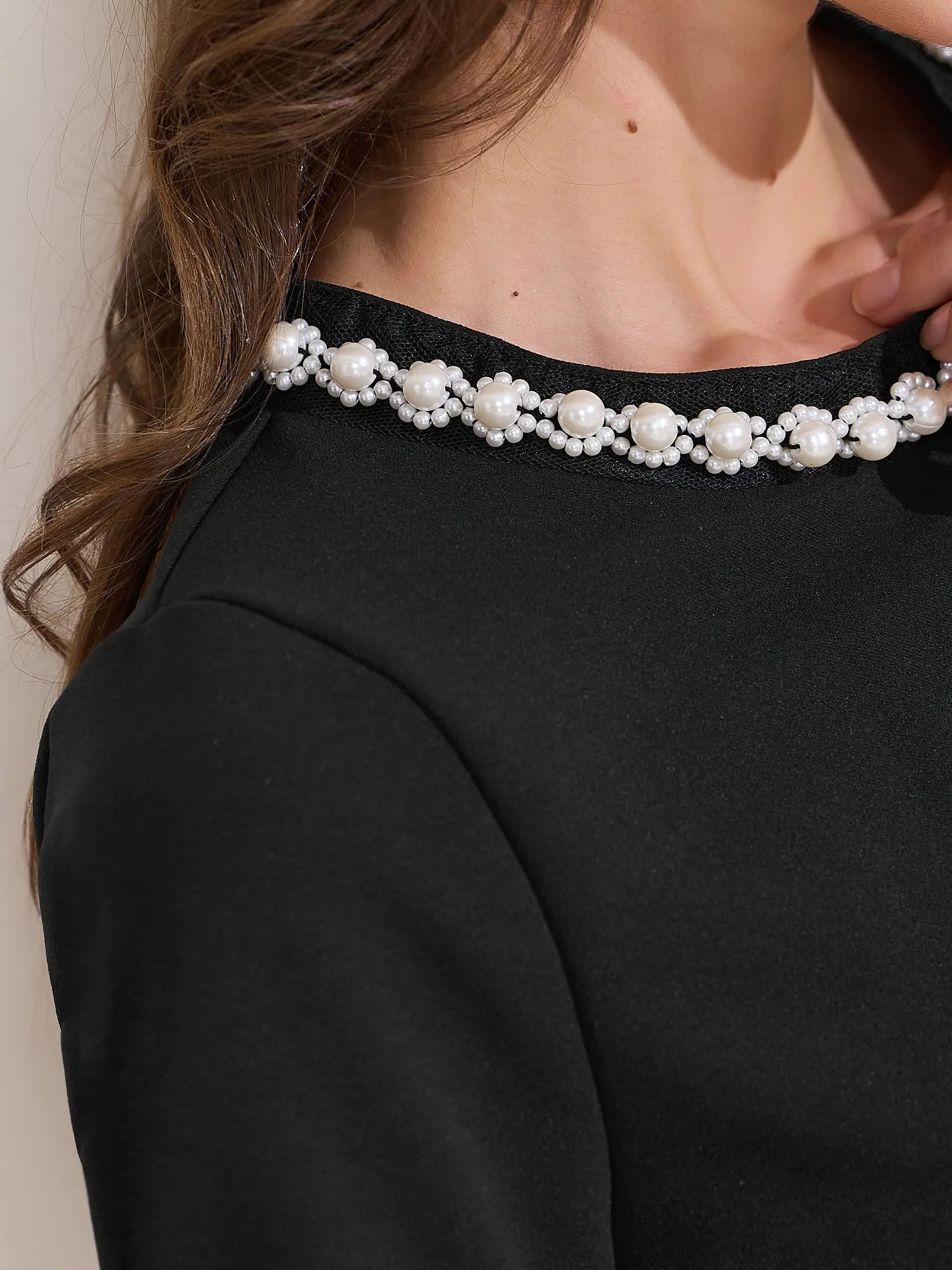 Short Sleeve Crew Neck Faux Pearl Decor Pocketed Dress sold by Allegra K product image thumbnail 4