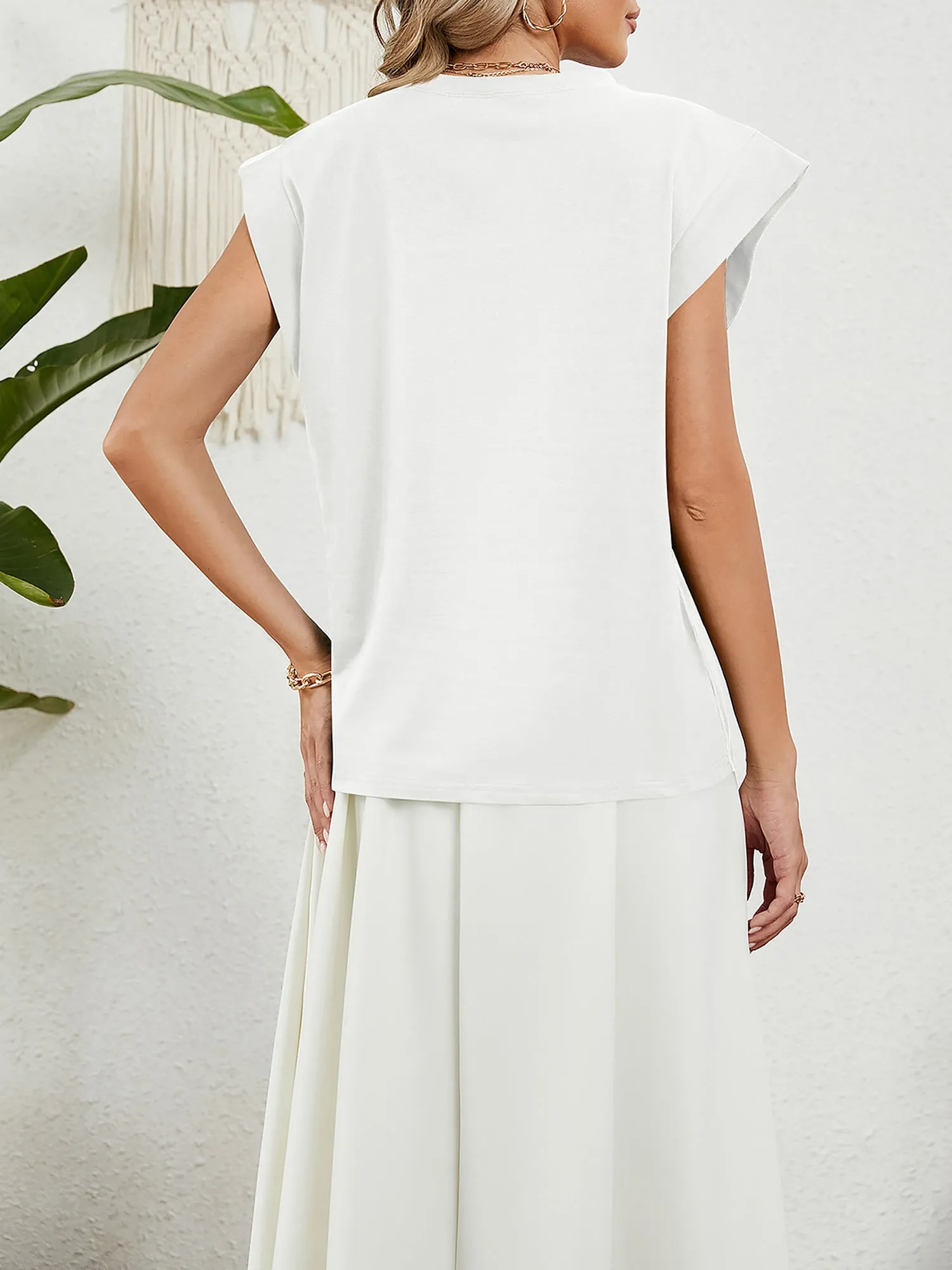 Round Neck Short Sleeves Solid Color Blouse sold by Allegra K product image thumbnail 4