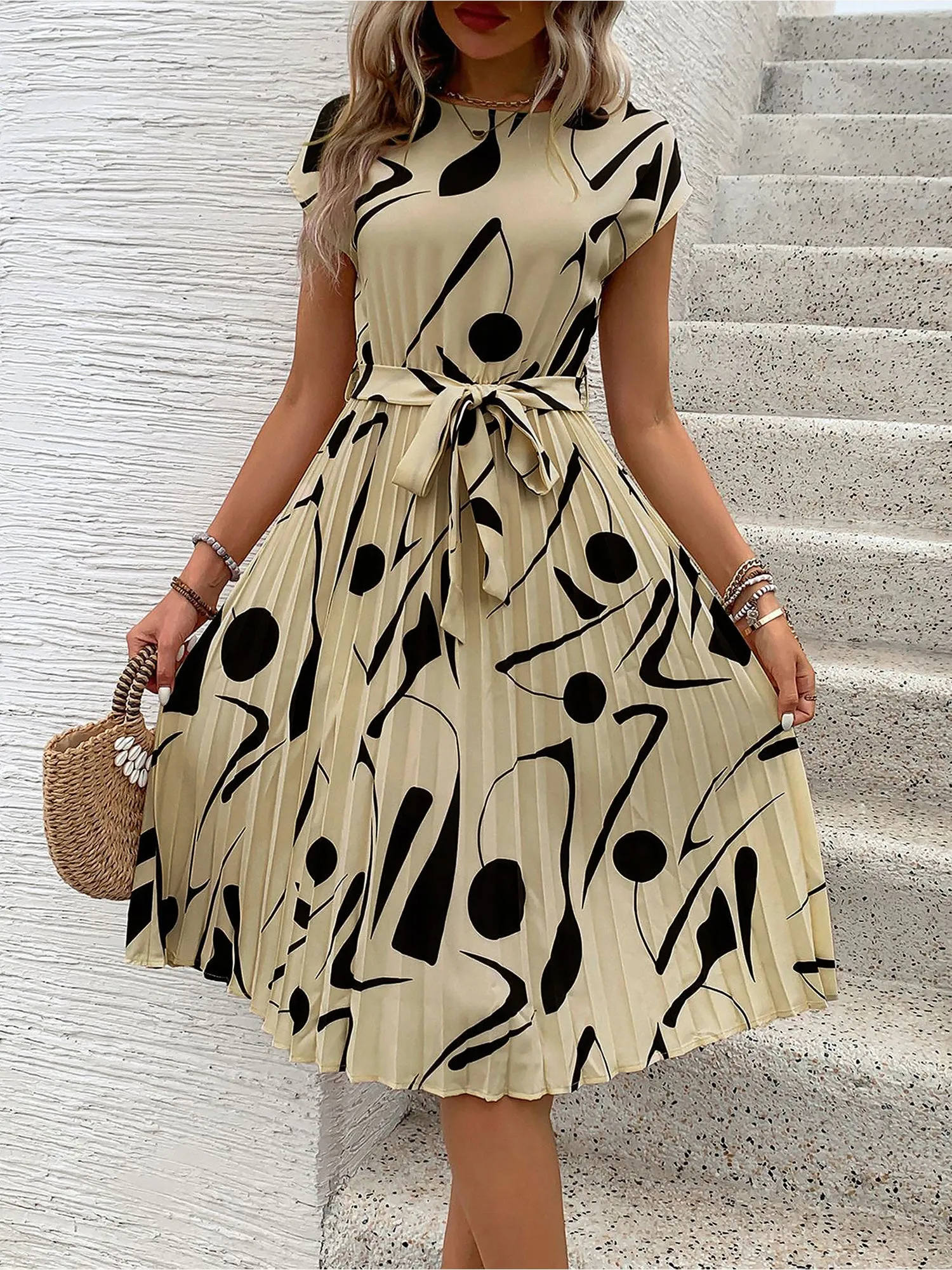 Graphic Cap Sleeves Pleated A-Line Midi Dress sold by Allegra K product image thumbnail 3