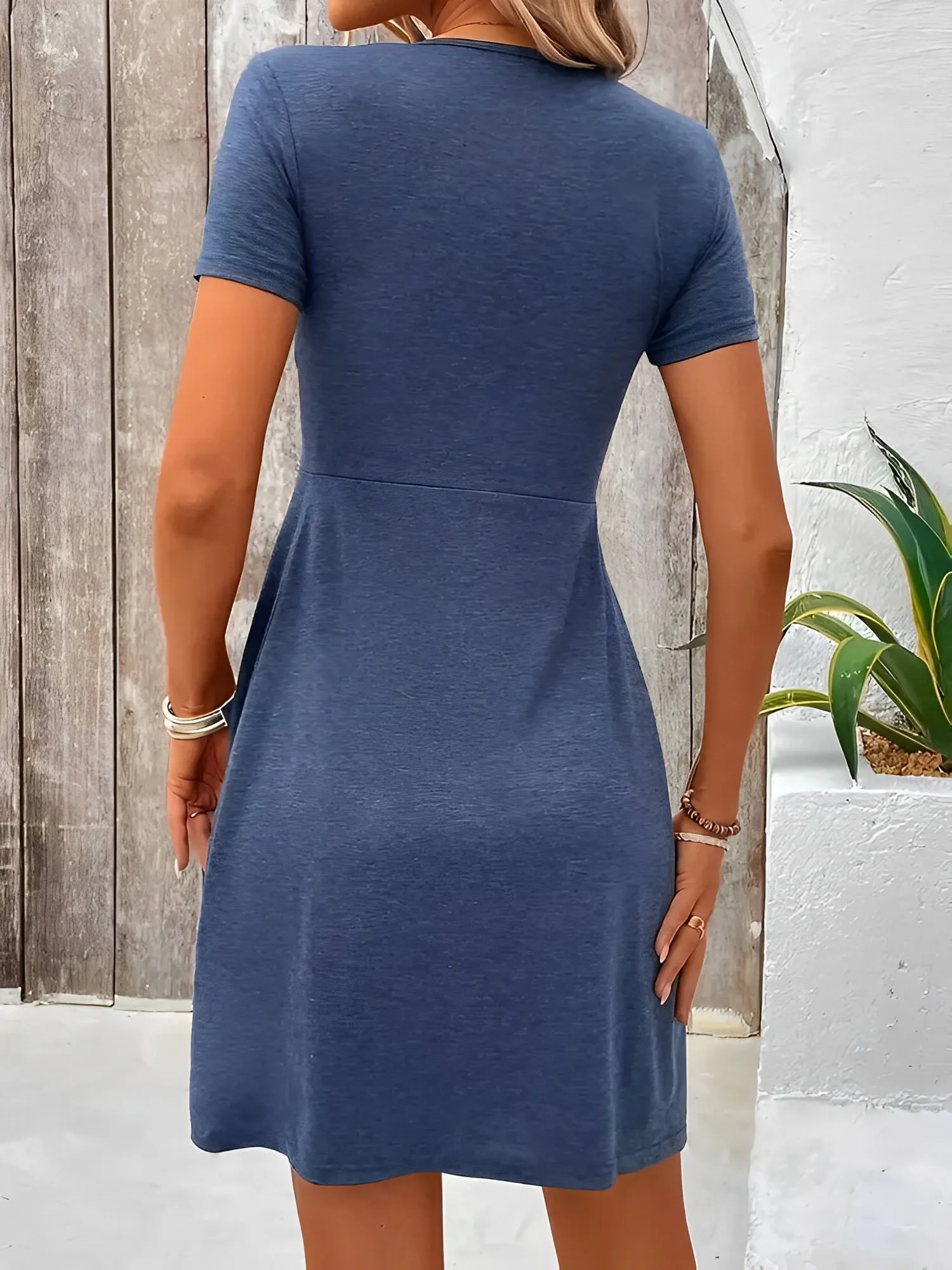 V Neck Short Sleeves Ruched Casual Mini Dress sold by Allegra K product image thumbnail 4