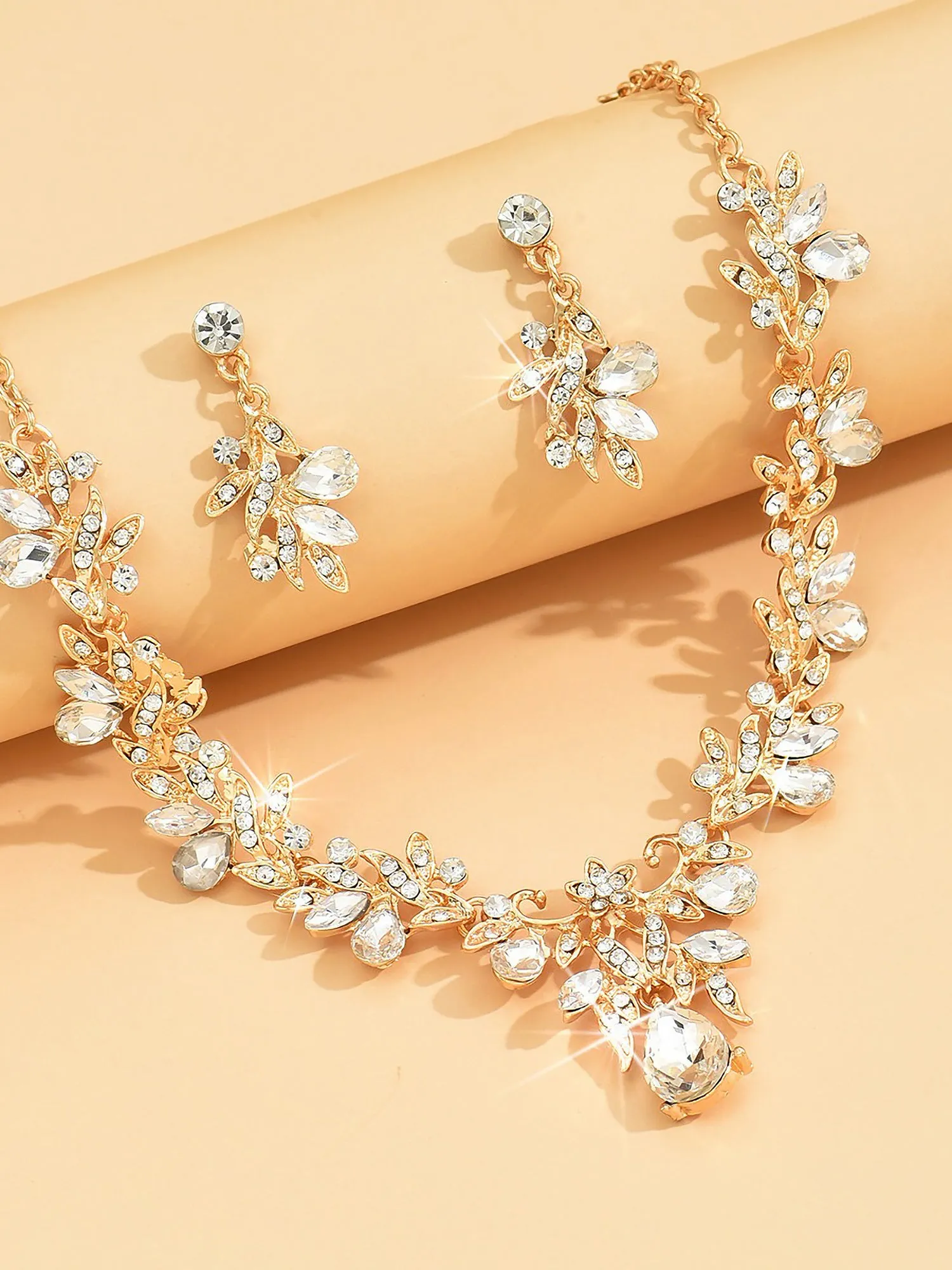 Alloy Faux Diamonds Necklace & Earring Set sold by Allegra K product image thumbnail 5