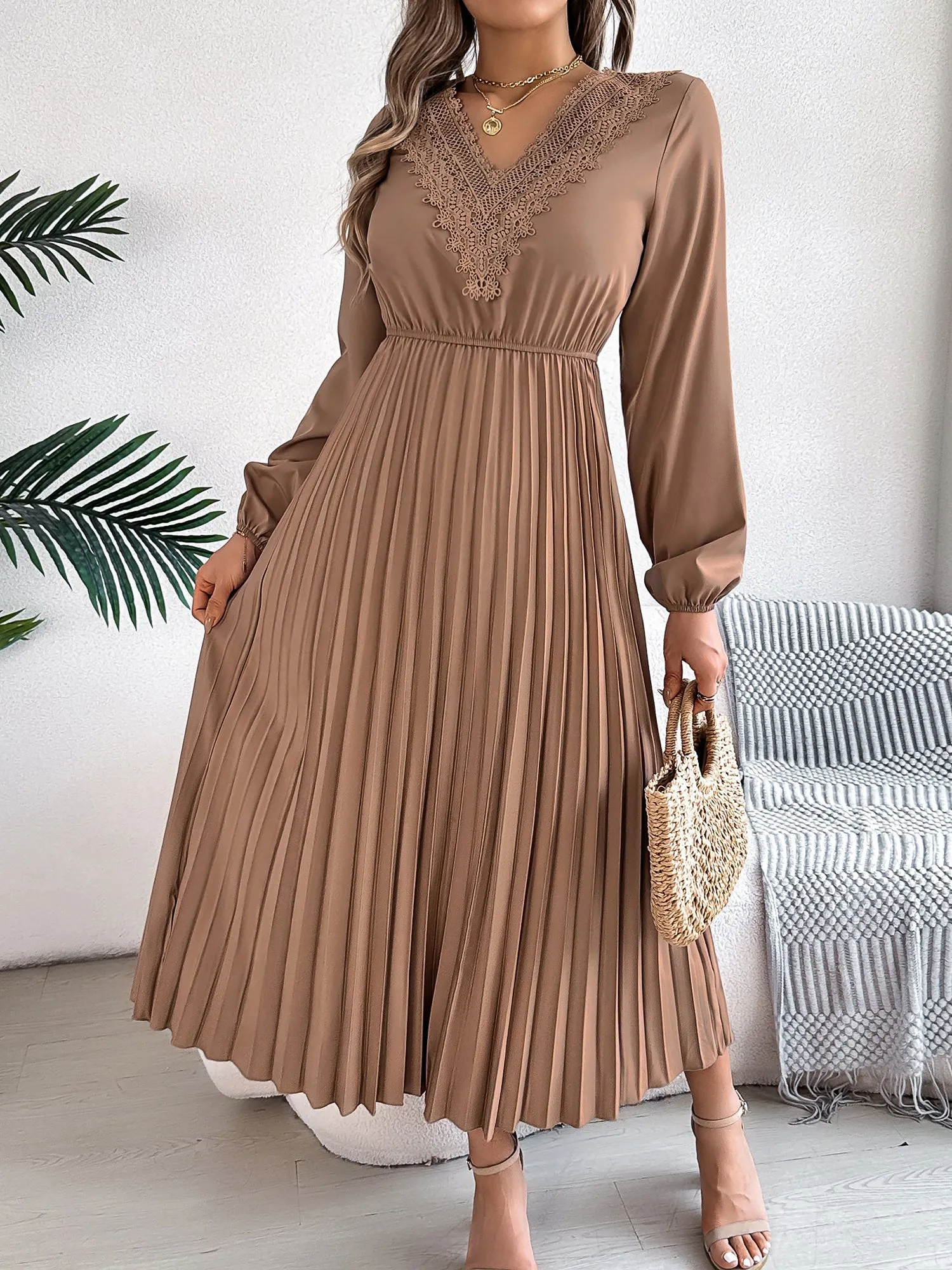 Lace V Neck Puff Long Sleeves Pleated A-Line Dress sold by Allegra K product image thumbnail 5