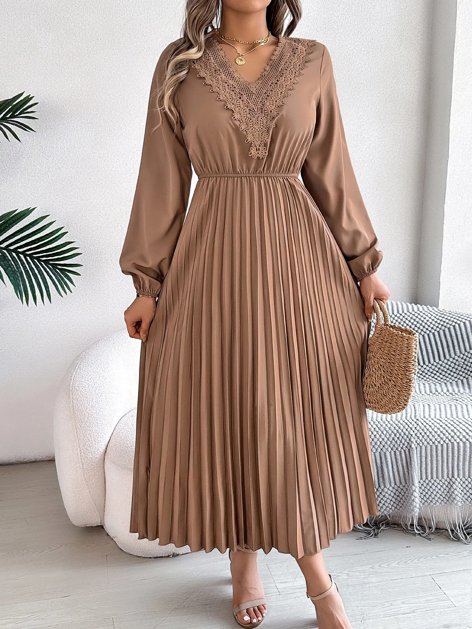 Lace V Neck Puff Long Sleeves Pleated A-Line Dress sold by Allegra K product image thumbnail 4