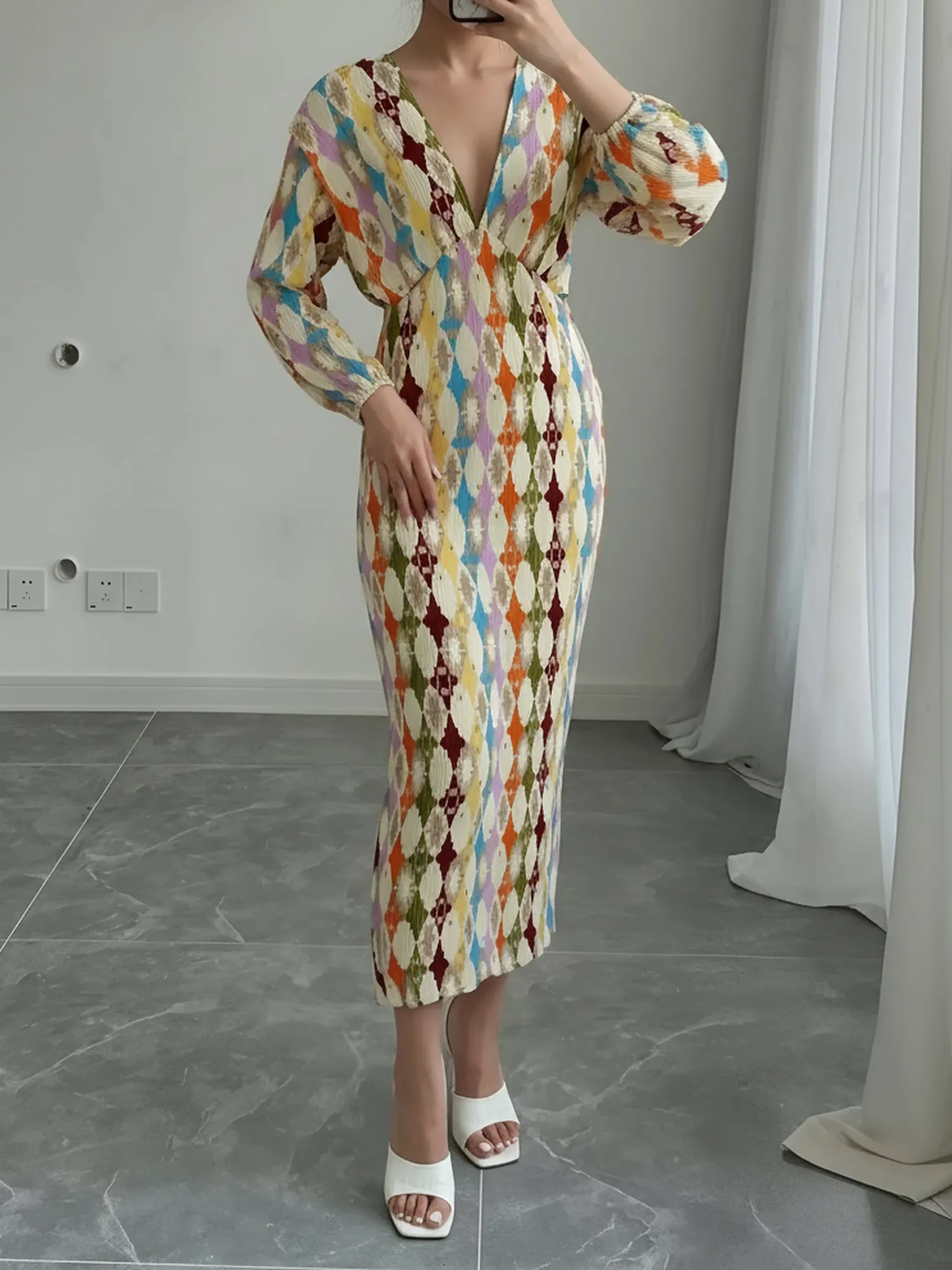 Printed Deep V Neck Lantern Sleeve Sheath Dress sold by Allegra K product image thumbnail 4