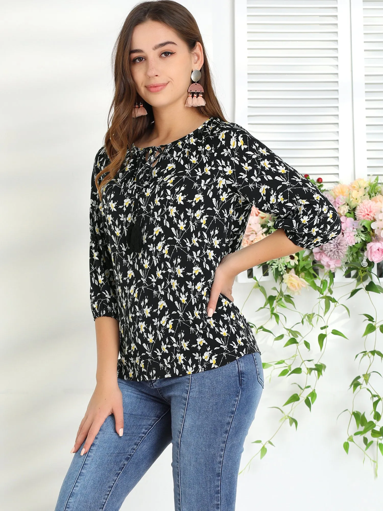 Retro 3/4 Sleeve Keyhole Tie Neck Floral Blouse sold by Allegra K product image thumbnail 4