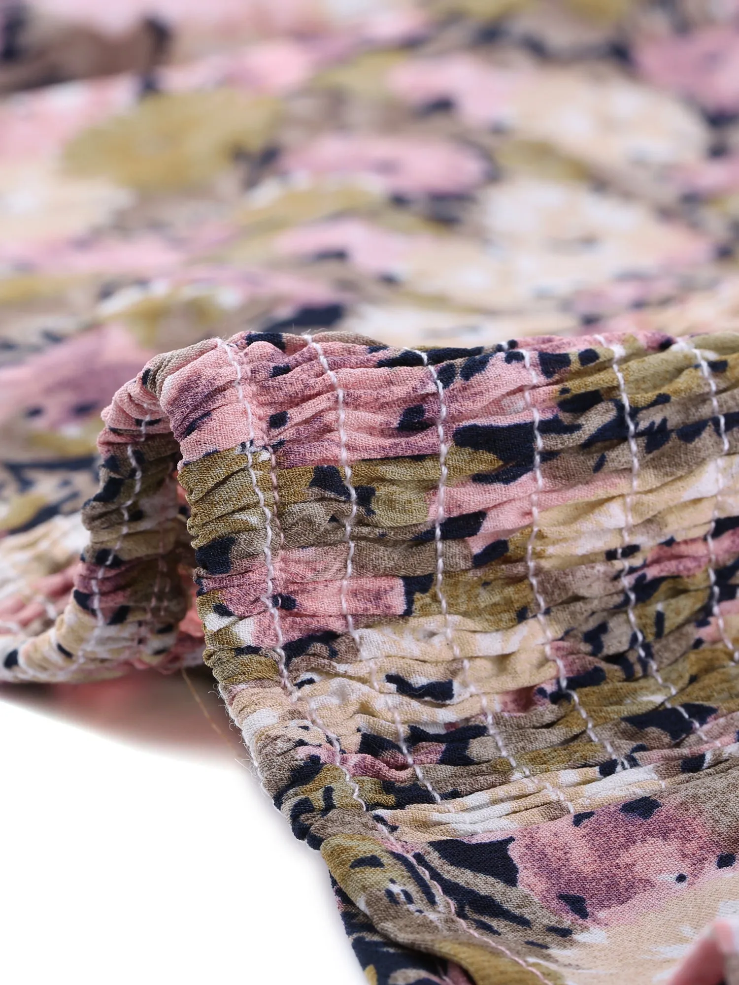 Crisscross Keyhole Halter Neck Cut Out Long Sleeve Floral Blouse sold by Allegra K product image thumbnail 4