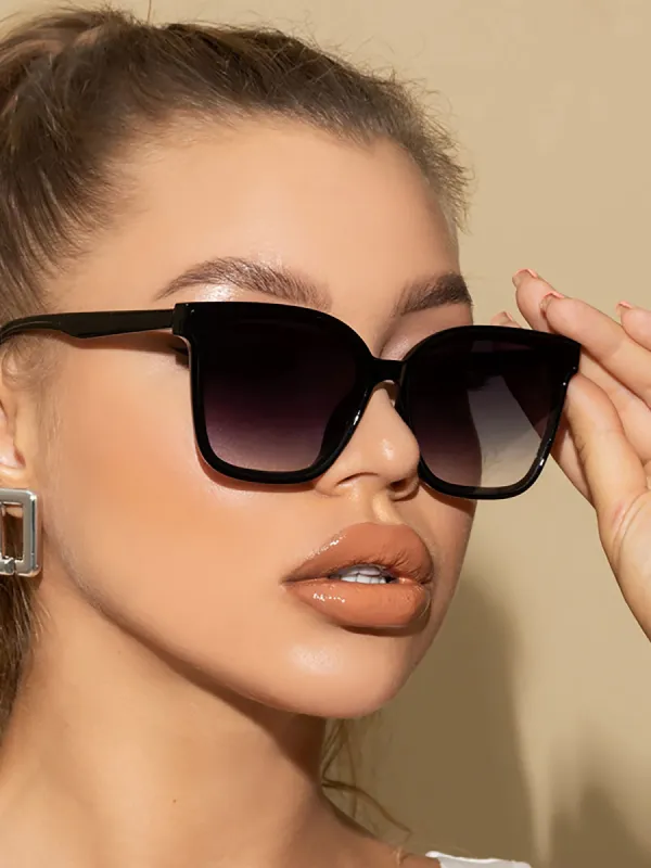 Trendy Unisex Sunnies for Urban Exploring & Beach Vacations Simple Travel Street Classics Square-Frame Sunglasses sold by Allegra K