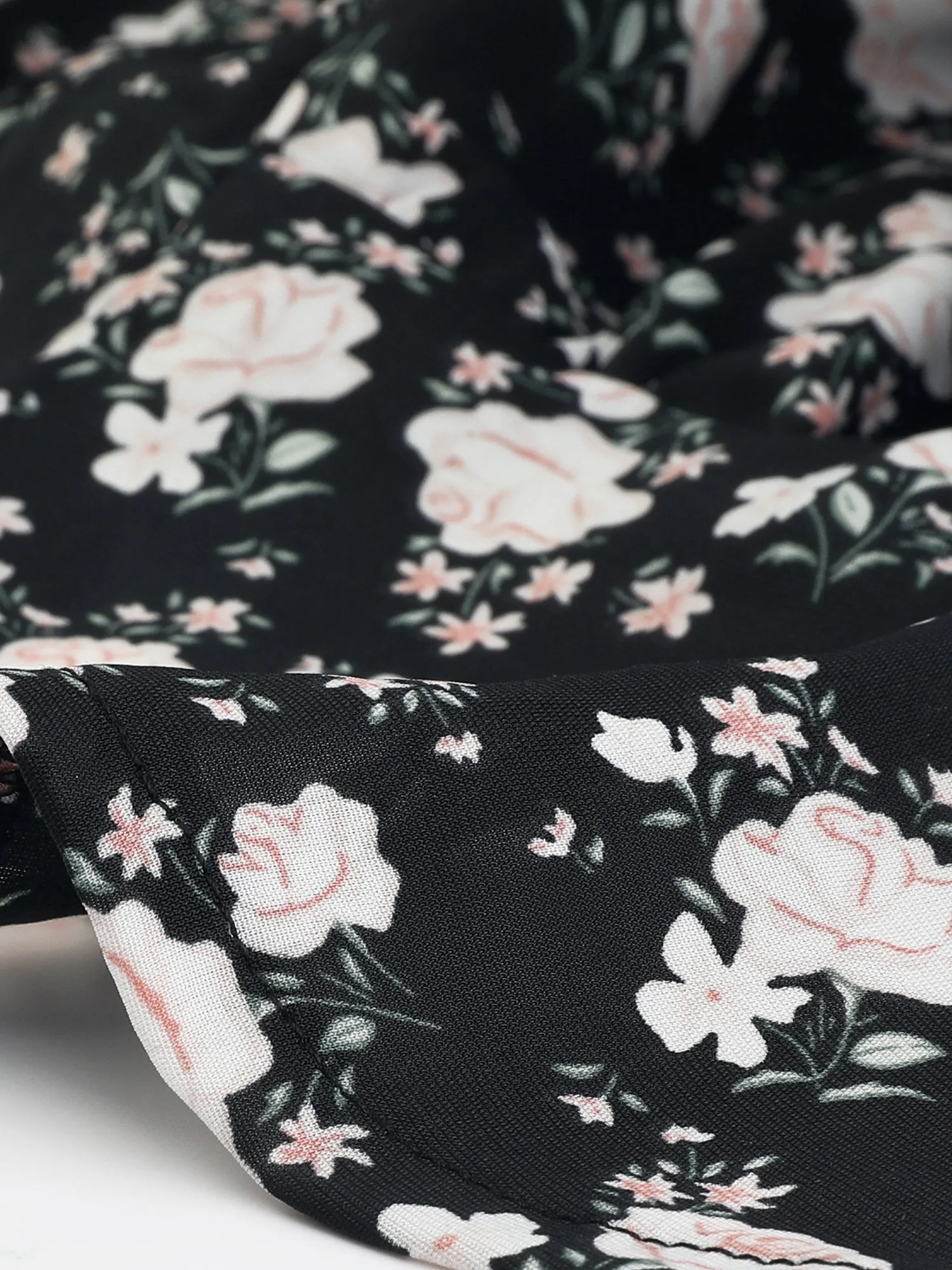 Floral Spaghetti Strap Smocked Back Cropped Cami Top sold by Allegra K product image thumbnail 5