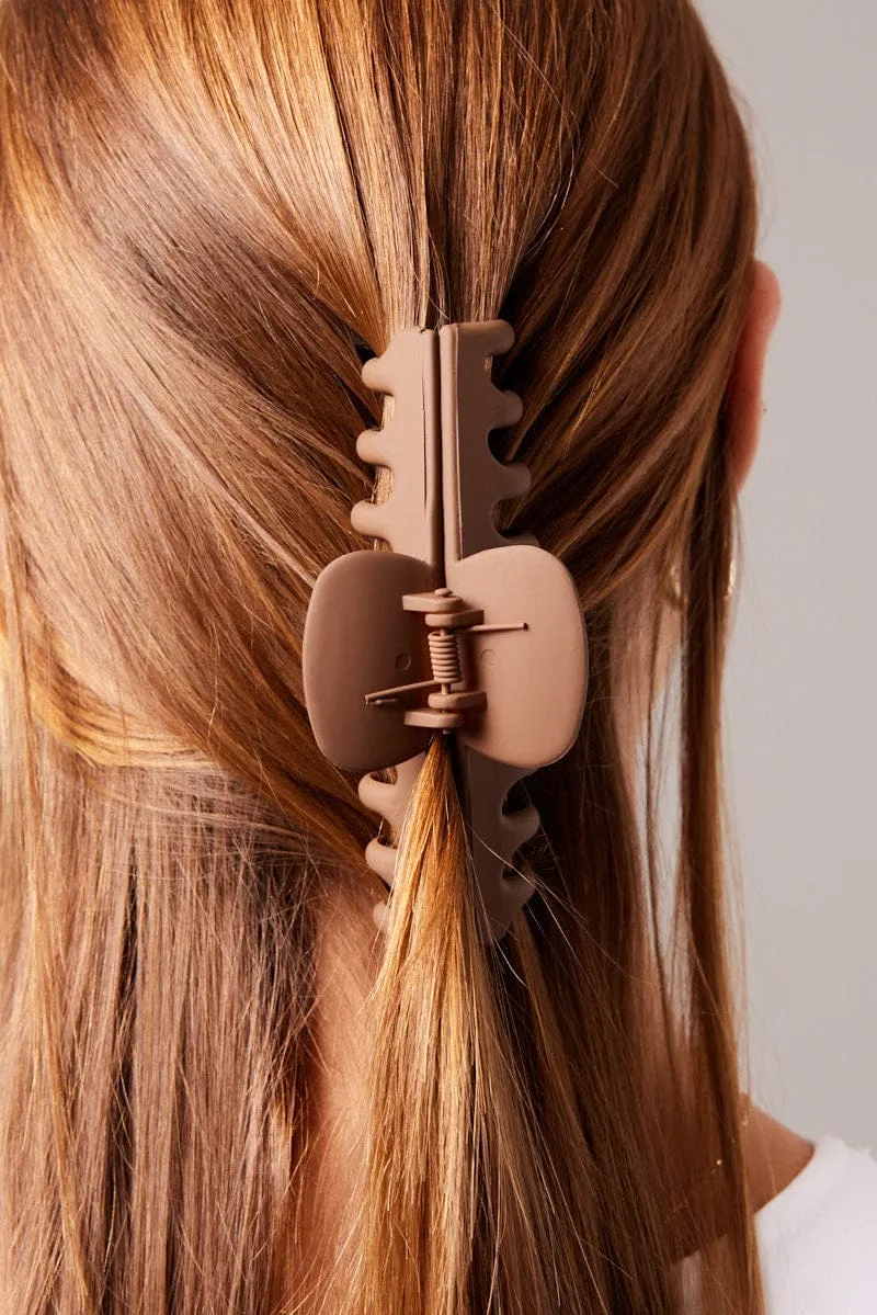Brown Classic Hair Claw Clip sold by Ally Fashion product image thumbnail 2
