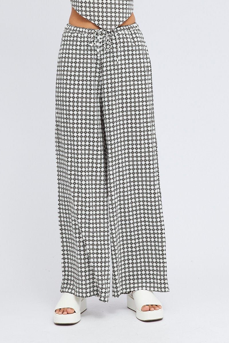 Brown Geo Wide Leg Pants Mid Rise sold by Ally Fashion product image thumbnail 2