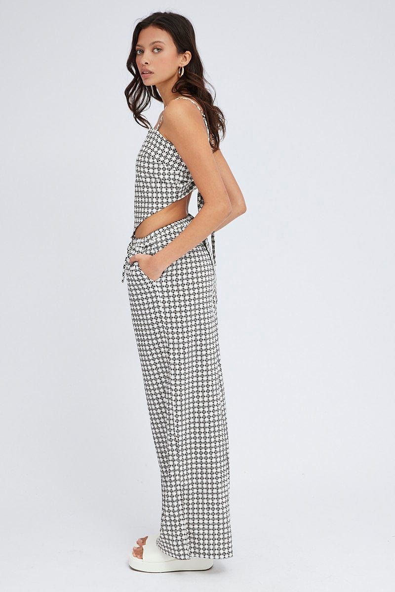 Brown Geo Wide Leg Pants Mid Rise sold by Ally Fashion product image thumbnail 4