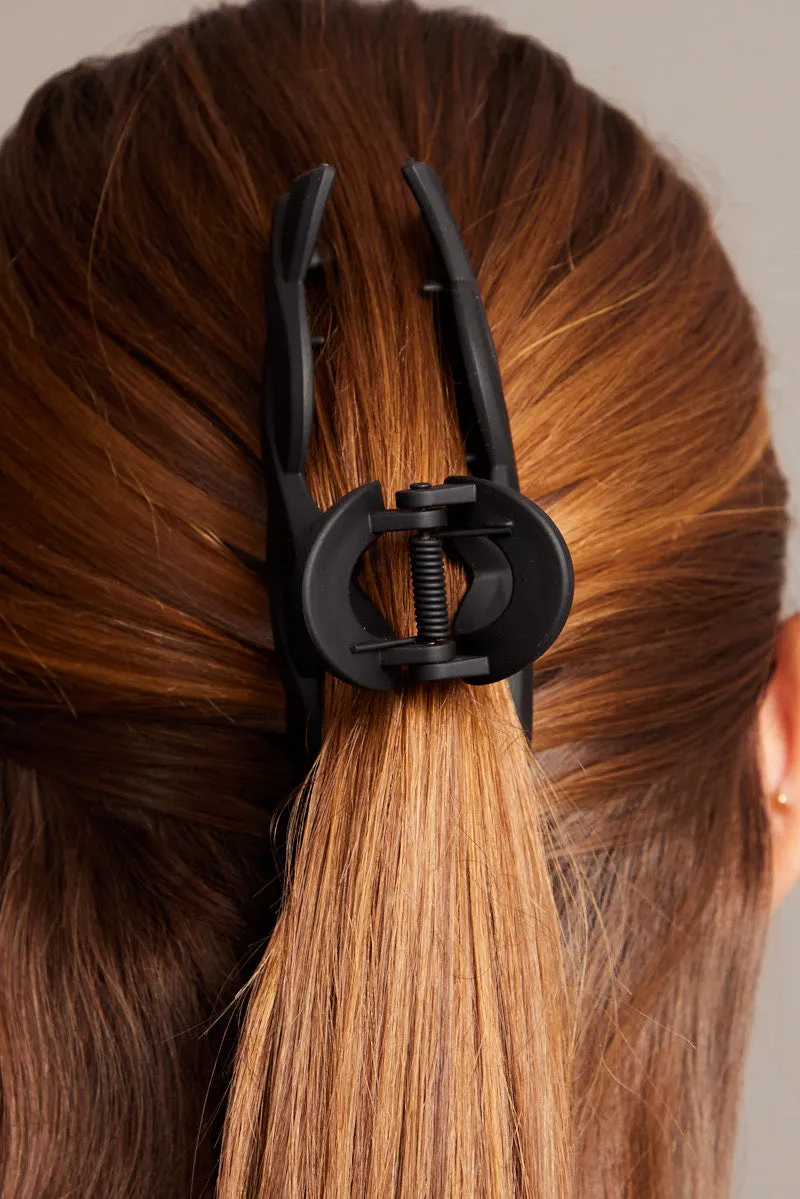 Black Claw Clip Twist sold by Ally Fashion product image thumbnail 2