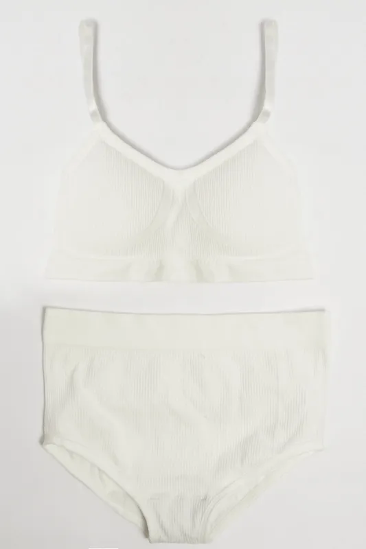 White Seamless Lingerie Set sold by Ally Fashion
