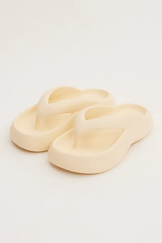 White Chunky Flat Slides sold by Ally Fashion