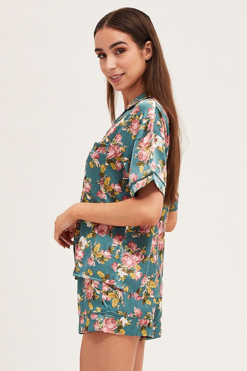 Print Satin Pajamas Set Short Sleeve sold by Ally Fashion product image thumbnail 4