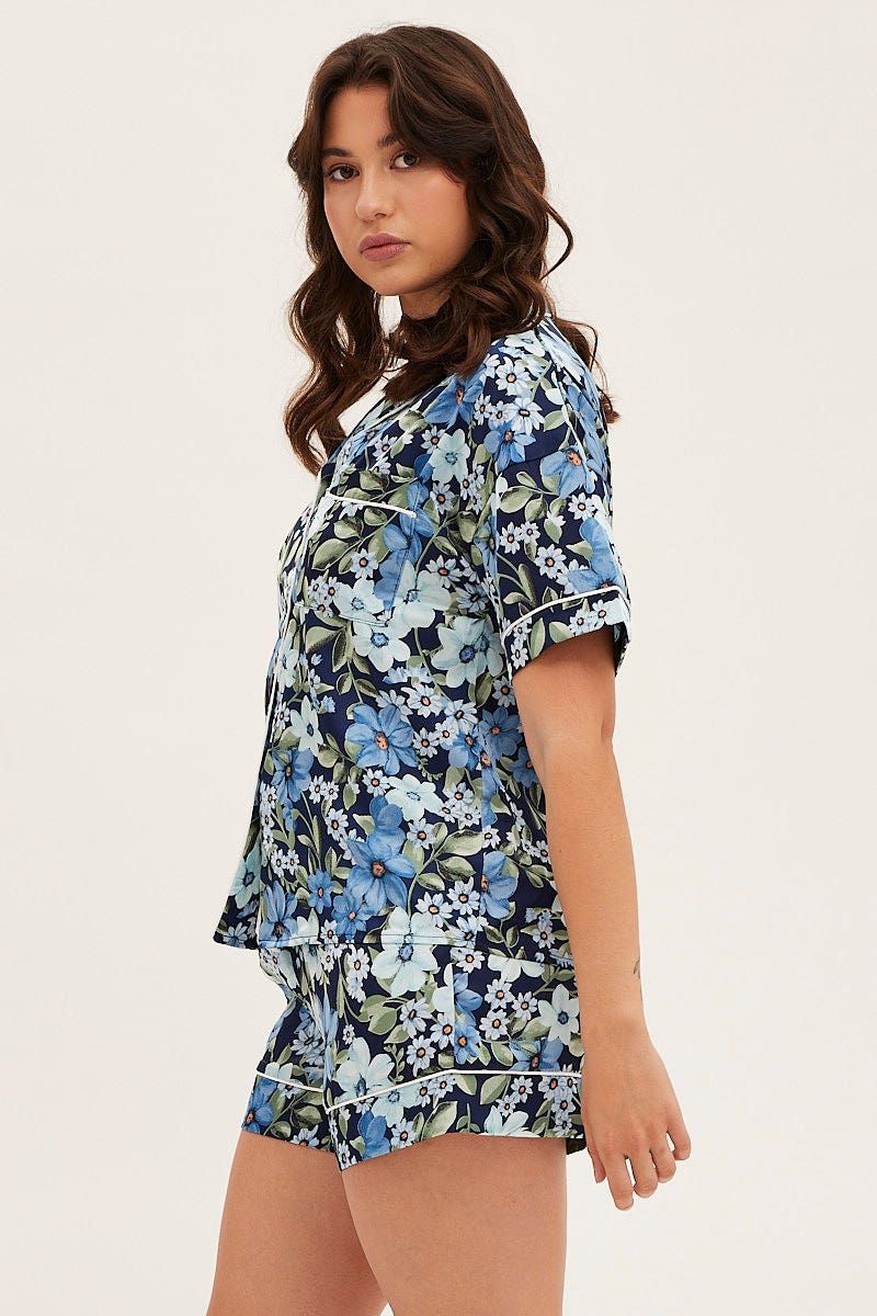 Print Satin Pajamas Set Short Sleeve sold by Ally Fashion product image thumbnail 4