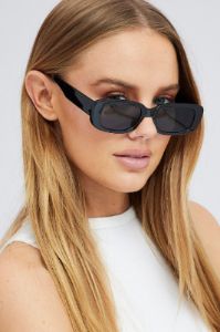 Black Fashion Sunglasses sold by Ally Fashion