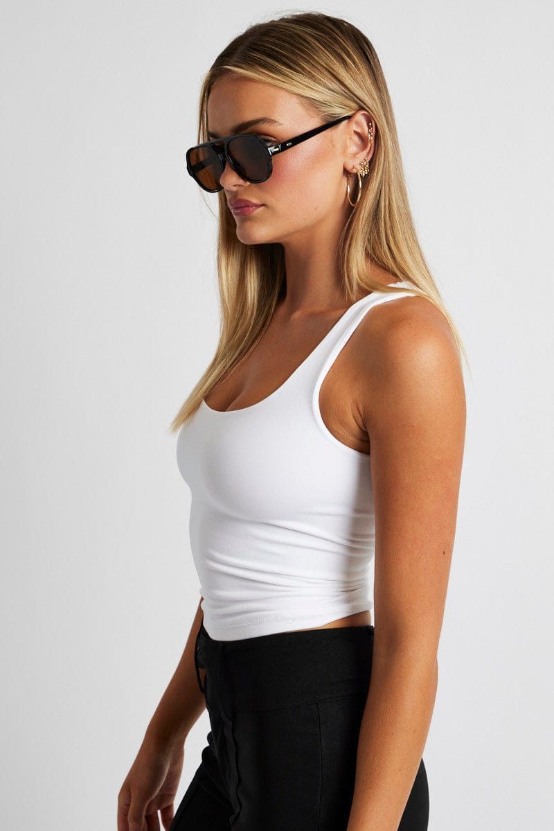 White Tank Top Scoop Neck Seamless sold by Ally Fashion product image thumbnail 4