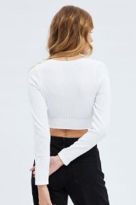 White Top Long sleeve V neck Seamless sold by Ally Fashion