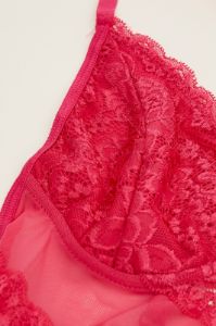 Pink Lace Underwire Lingerie Set sold by Ally Fashion