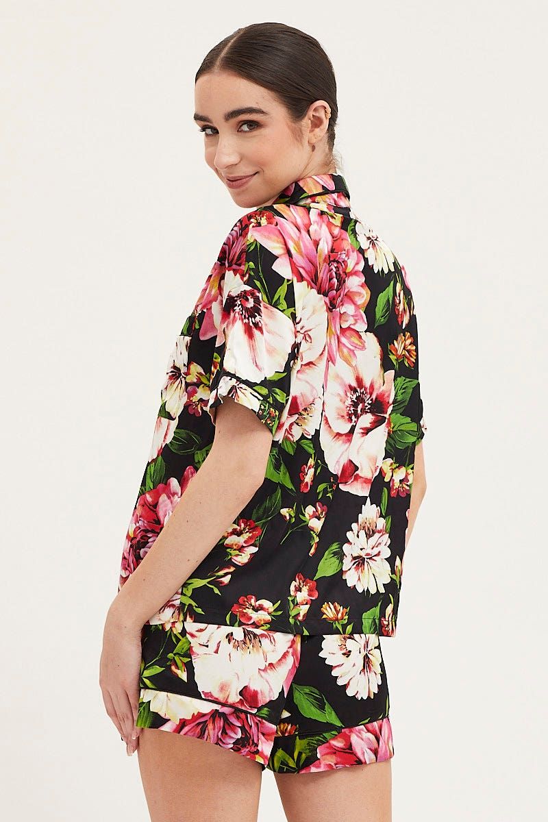 Print Satin Pajamas Set Short Sleeve sold by Ally Fashion product image thumbnail 5