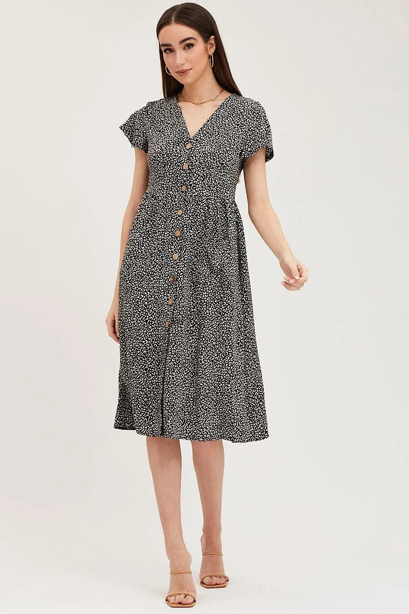 Geo Print Pocket Front Button Midi Dress sold by Ally Fashion product image thumbnail 3