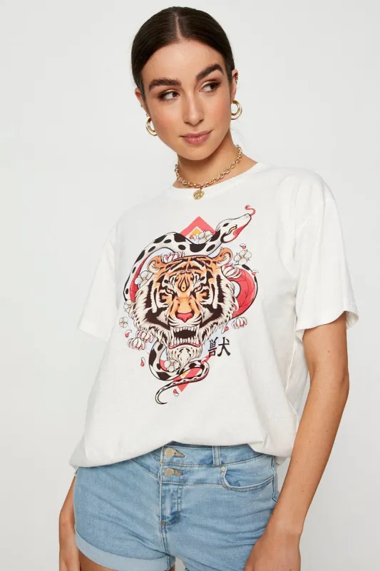 White Graphic T Shirt Short Sleeve sold by Ally Fashion