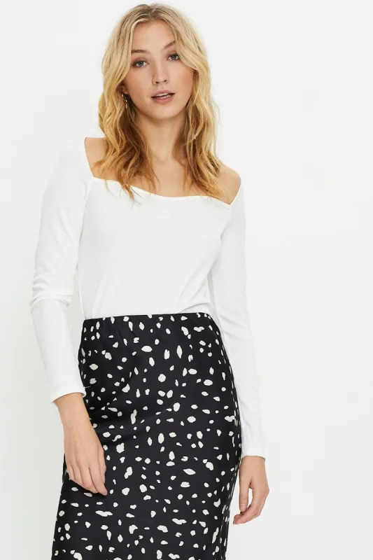 White Top Sweetheart sold by Ally Fashion