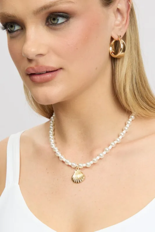 Gold Shell Pendent Beads Necklace sold by Ally Fashion