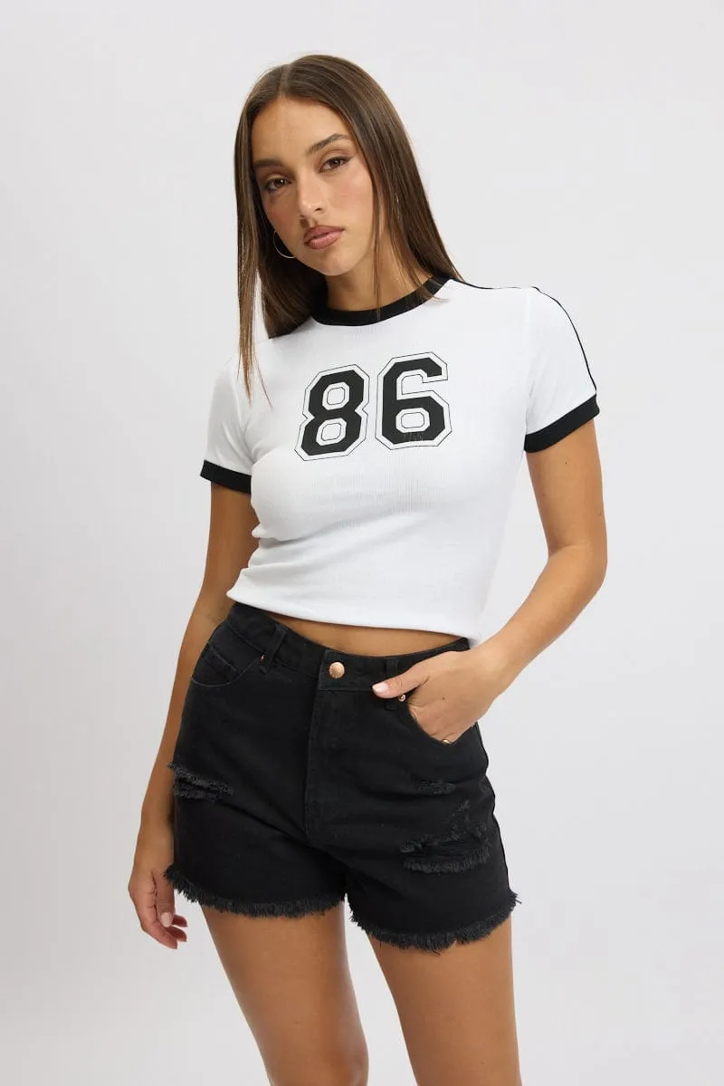 Black Relaxed Short High Rise sold by Ally Fashion