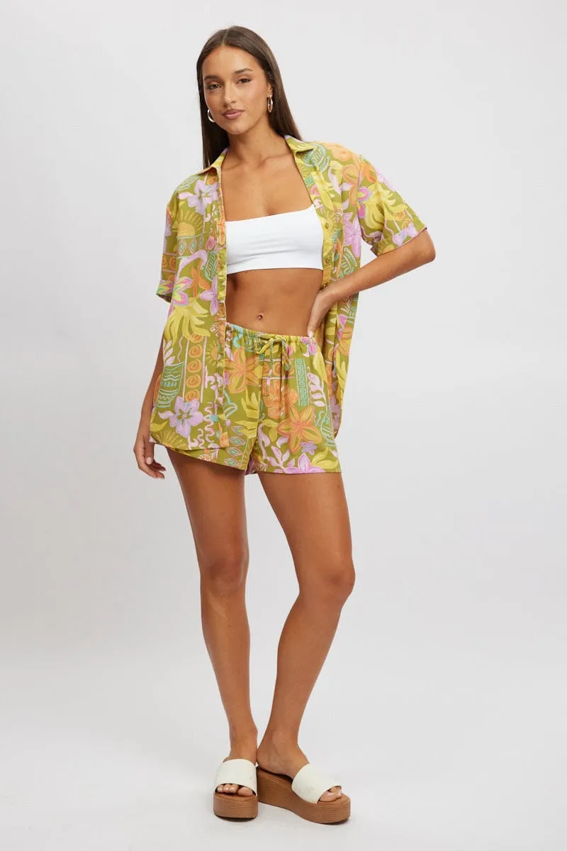 Green Abstract Shorts Mid Rise sold by Ally Fashion product image thumbnail 2