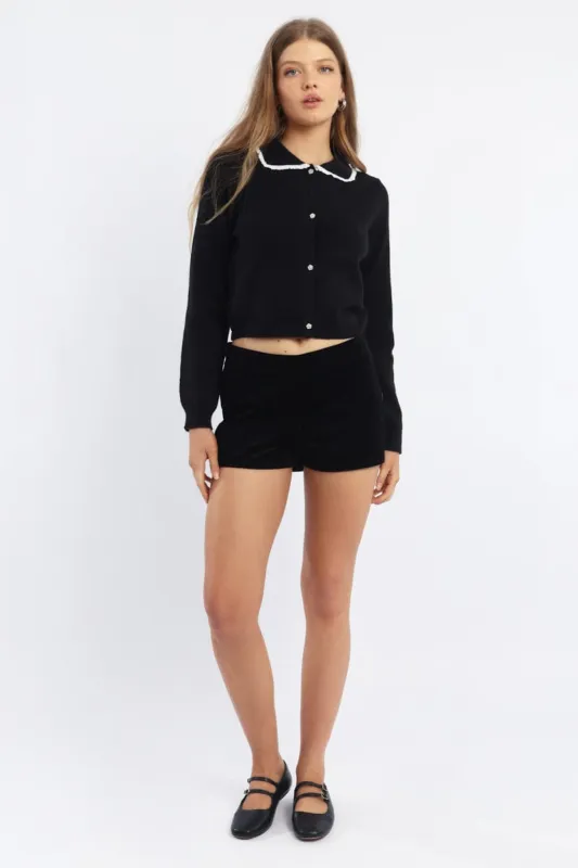Black Low Rise Short Side Zipper sold by Ally Fashion