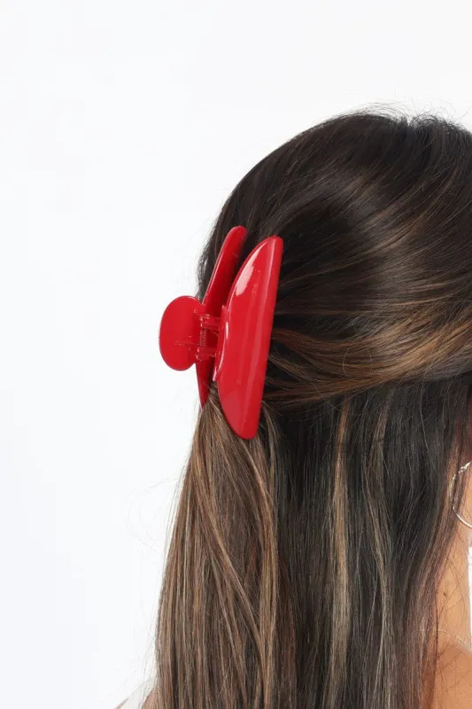 Red Claw Clip sold by Ally Fashion