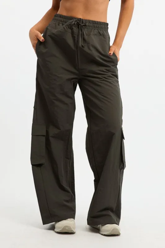 Grey Cargo Pants High Rise sold by Ally Fashion