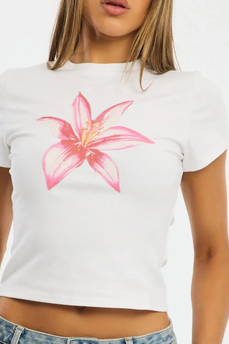 White Graphic Tee Short Sleeve sold by Ally Fashion product image thumbnail 5