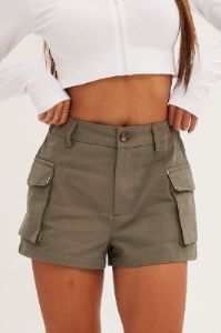 Green Cargo Shorts High Rise sold by Ally Fashion