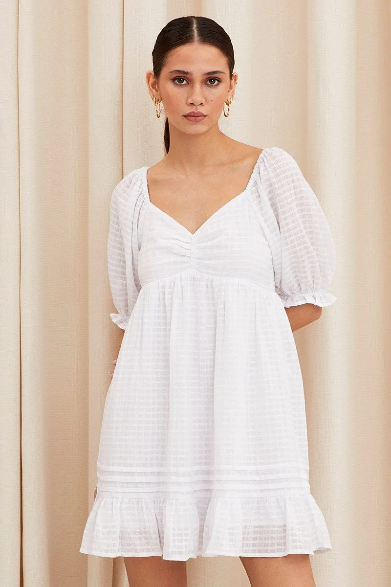 White Fit And Flare Dress Short Sleeve Sweetheart Neck sold by Ally Fashion product image thumbnail 3