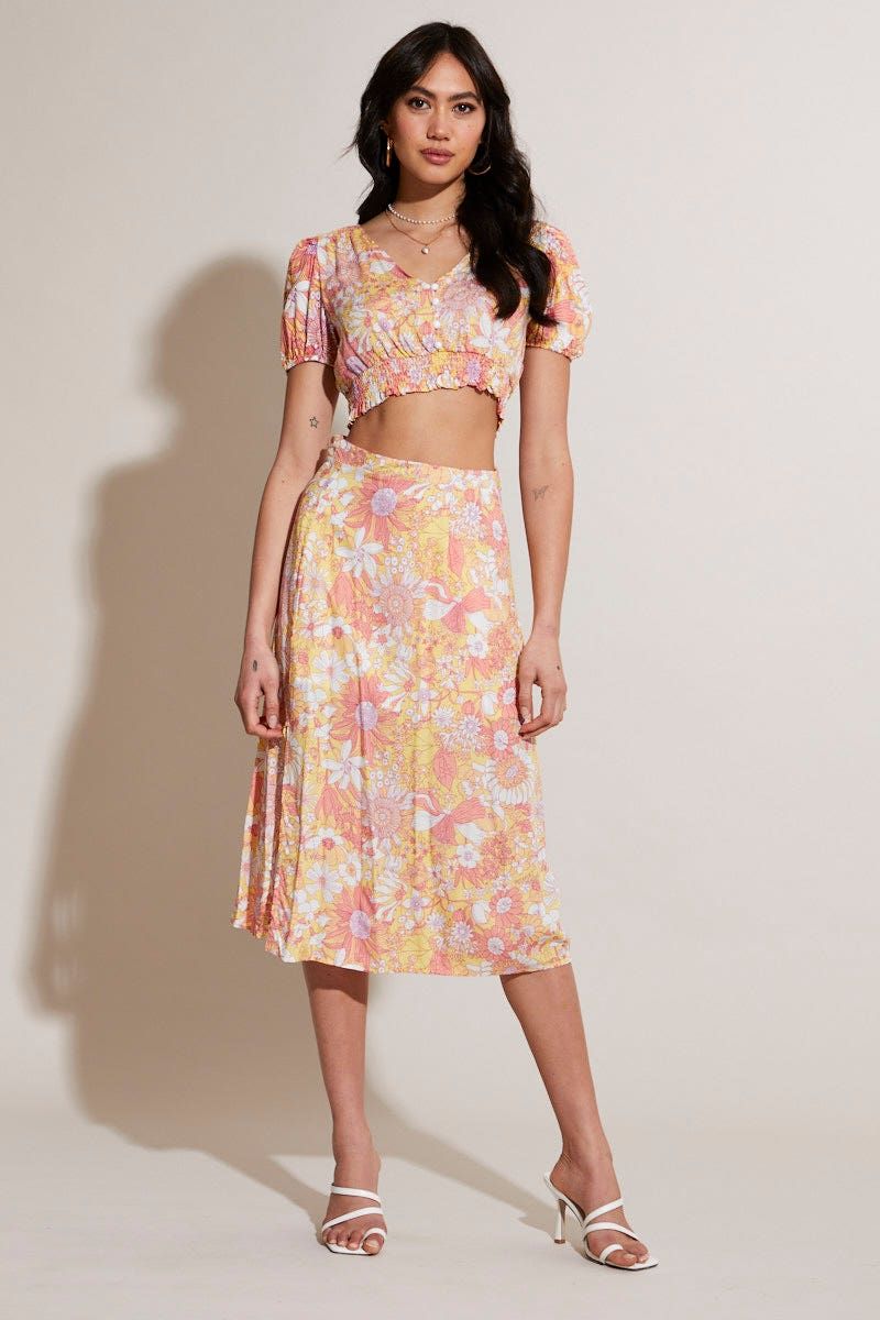 Print Crop Top Short Sleeve sold by Ally Fashion product image thumbnail 2