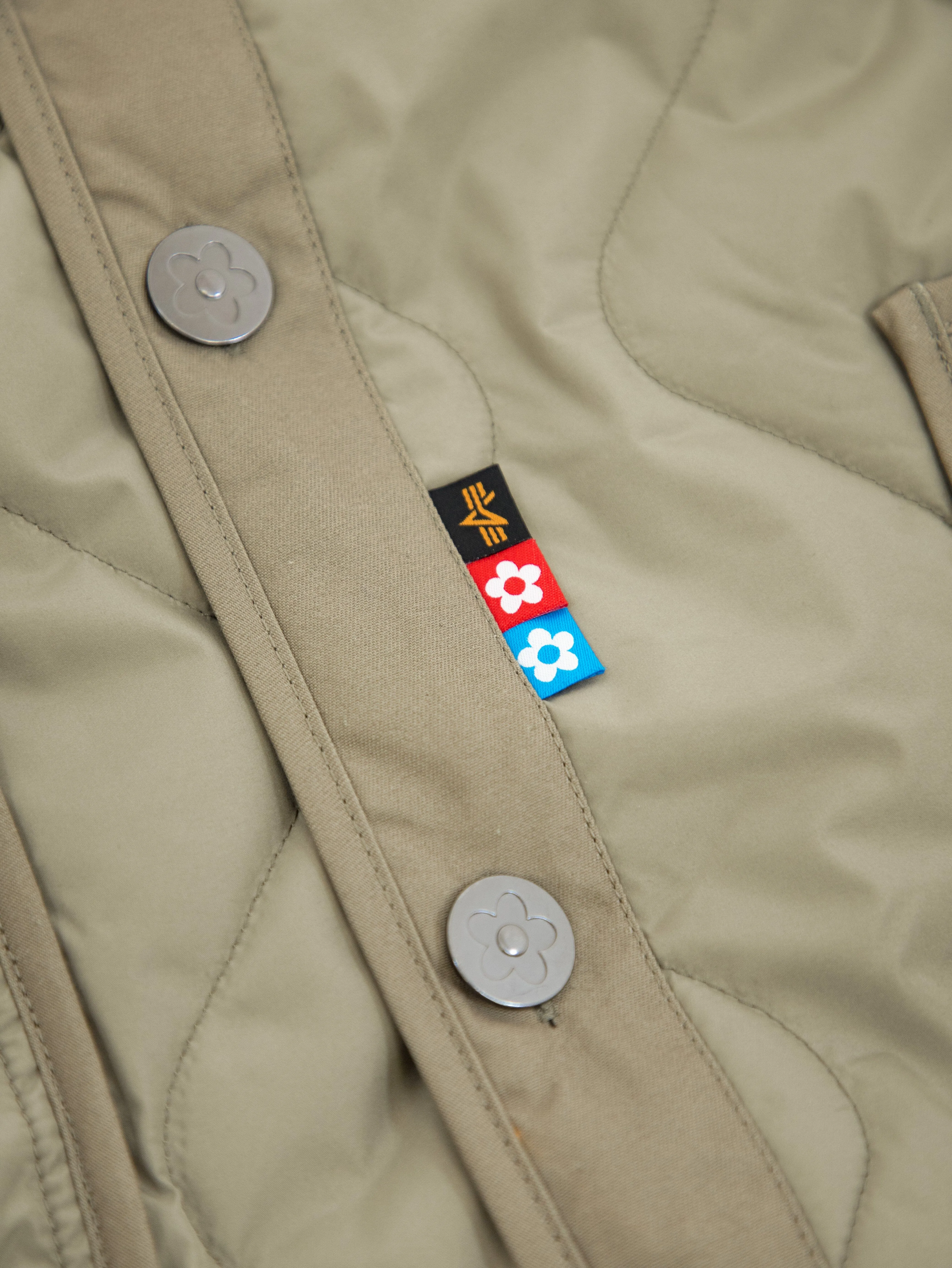 ALPHA X VANDYTHEPINK LINER JACKET sold by Alpha Industries product image thumbnail 3