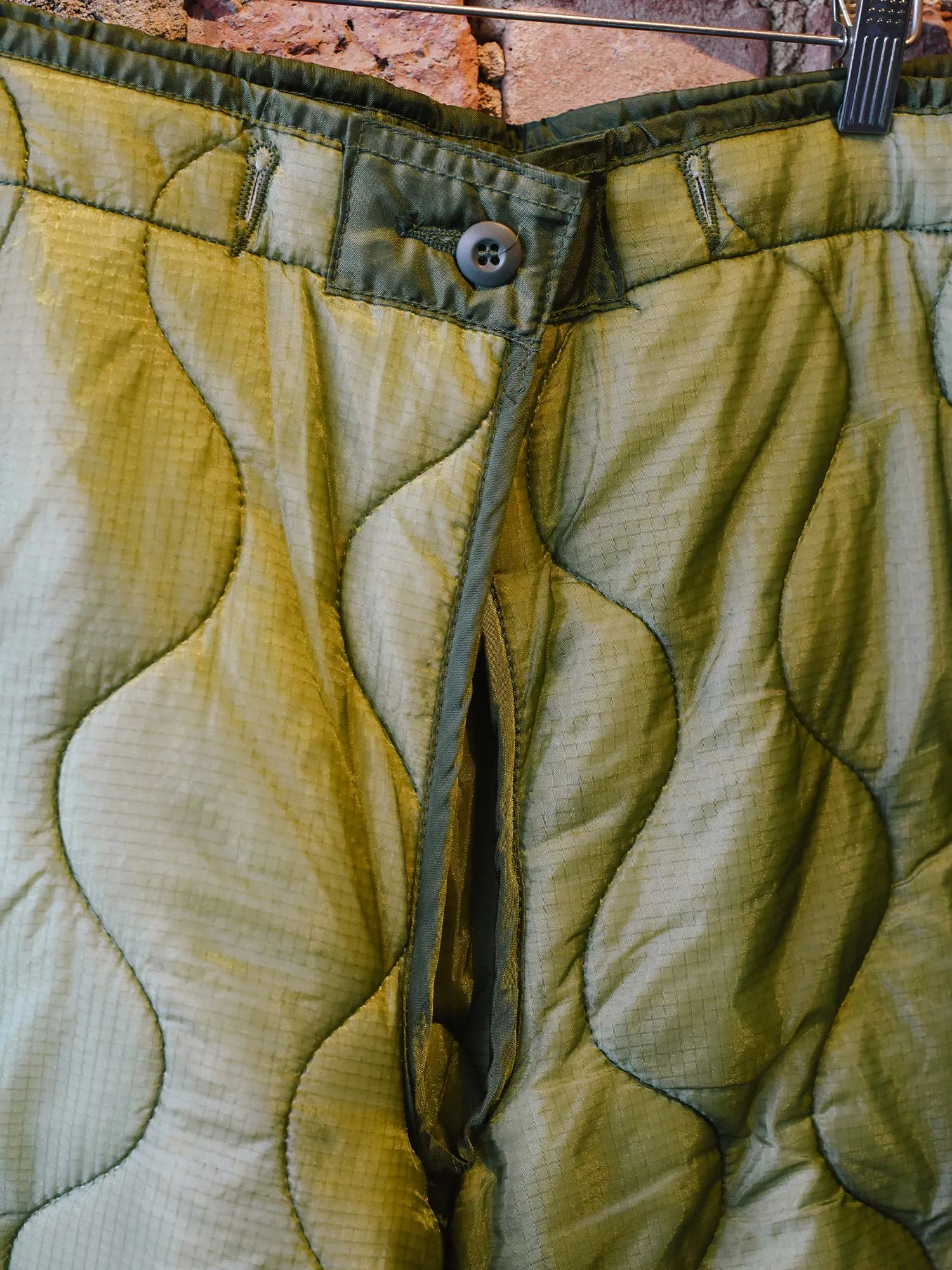 VINTAGE M-65 QUILTED FIELD PANT sold by Alpha Industries product image thumbnail 4