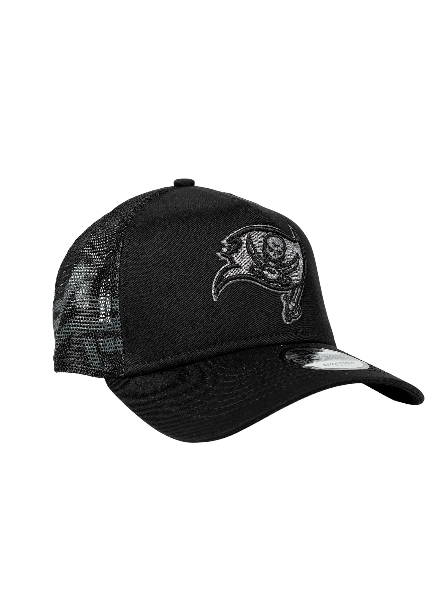 TAMPA BAY BUCCANEERS X ALPHA X NEW ERA 940 CAP sold by Alpha Industries product image thumbnail 2