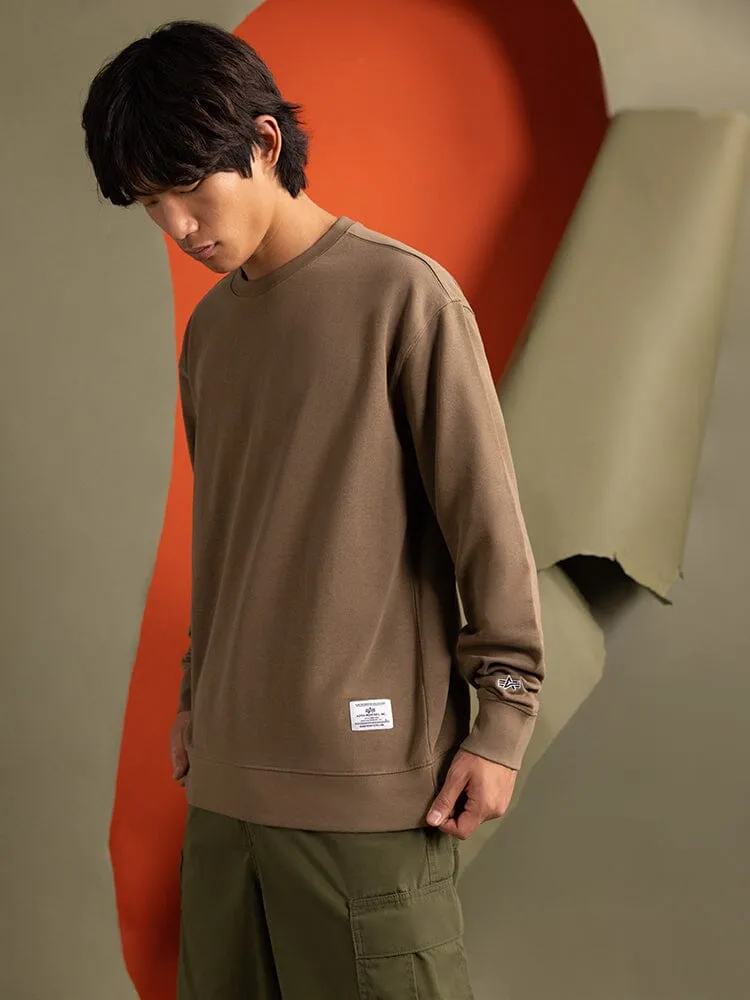 ESSENTIAL CREWNECK sold by Alpha Industries product image thumbnail 3